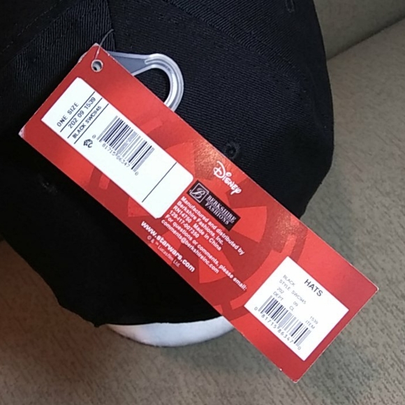 ⭐Star Wars Disney cap⭐ - Picture 6 of 8